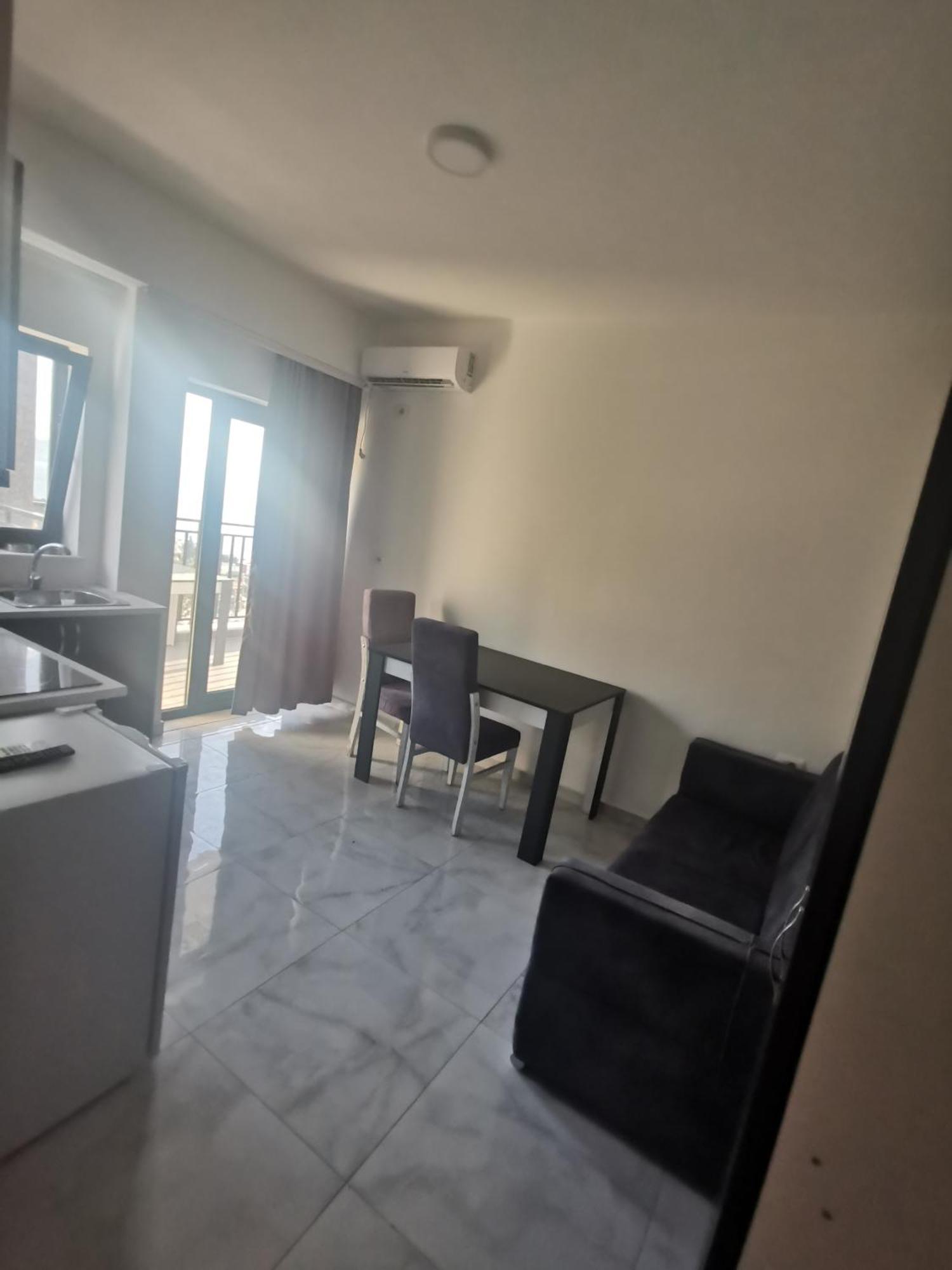 Davids Apartments Sarandë Eksteriør bilde